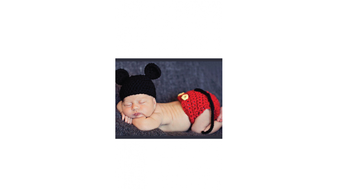 Costum crosetat pentru bebelusi Disney cu Mickey Mouse "Happy Mickey" 1